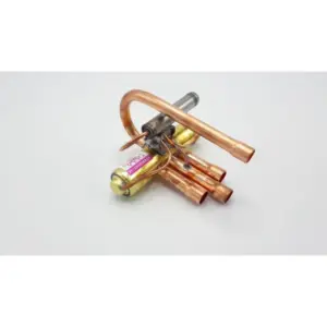 Remeha 4-wegklep voor Elga Ace AWHPT buitenunit 4kW 7750570
